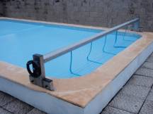 Lamelové zakrytí bazénu 5x3m, ruční pohon